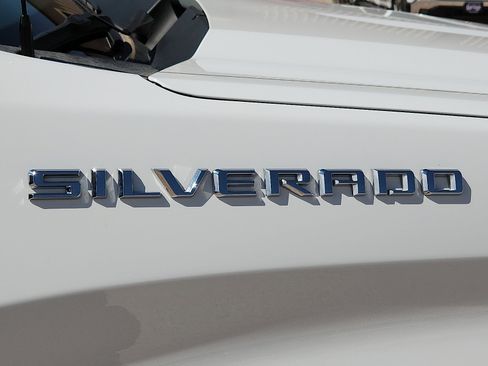 Used 2024 Chevrolet Silverado 1500 Custom AWD/4WD image 8