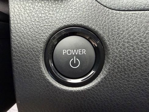 New 2026 Toyota Camry SE image 19