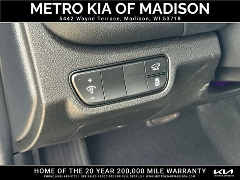 Used 2024 Kia Seltos SX w/ SX Sunroof Package AWD/4WD image 13