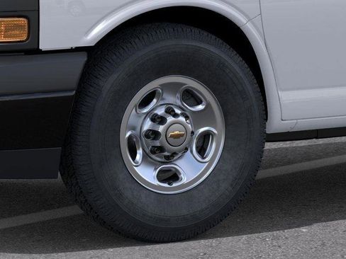 New 2026 Chevrolet Express 2500 w/ Driver Convenience Package image 9