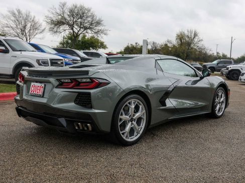 Used 2022 Chevrolet Corvette Stingray Preferred Conv w/ 2LT image 4