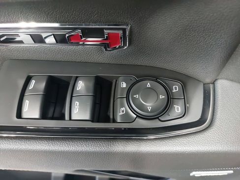 Used 2022 GMC Sierra 1500 AT4 w/ AT4 Premium Package AWD/4WD image 28