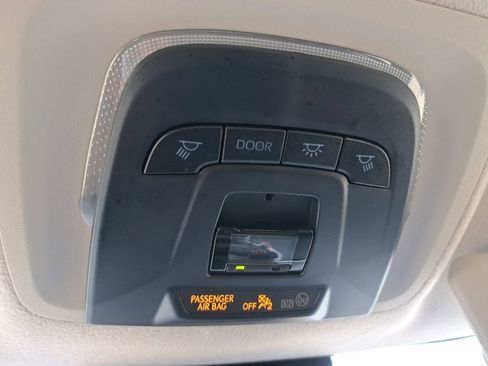 Used 2025 Toyota Corolla LE FWD image 15