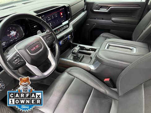 Used 2022 GMC Sierra 1500 SLT AWD/4WD image 21