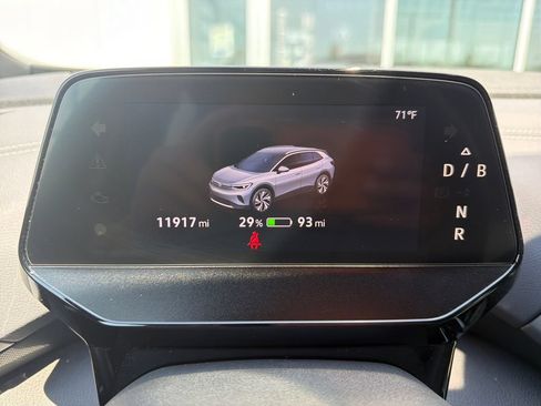 Certified 2025 Volkswagen ID.4 Pro AWD/4WD image 18