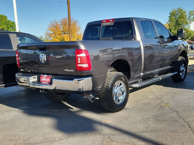 Used 2024 RAM 2500 Tradesman w/ Chrome Appearance Group AWD/4WD image 4