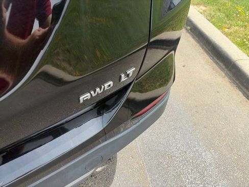 Used 2022 Chevrolet Equinox LT AWD/4WD image 48