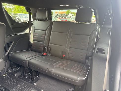 New 2026 GMC Yukon AT4 Ultimate w/ LPO, Floor Liner Package AWD/4WD image 12