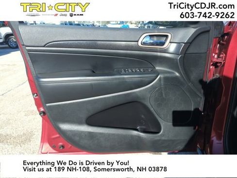 Used 2015 Jeep Grand Cherokee Laredo w/ Quick Order Package 23E image 17