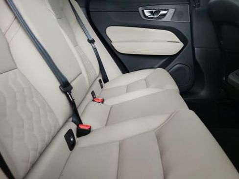 Used 2026 Volvo XC60 B5 Plus w/ Protection Package Premier AWD/4WD image 32
