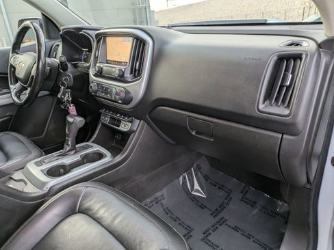 Used 2019 Chevrolet Colorado ZR2 image 20