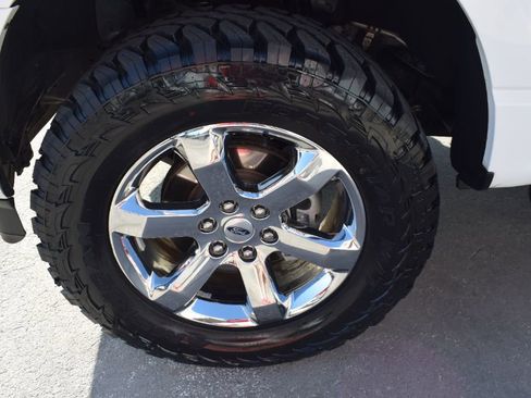Used 2021 Ford F150 Lariat AWD/4WD image 7