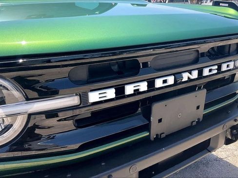 Used 2022 Ford Bronco Outer Banks AWD/4WD image 34