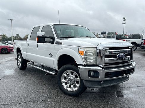 Used 2014 Ford F250 Lariat w/ Lariat Interior Package image 1