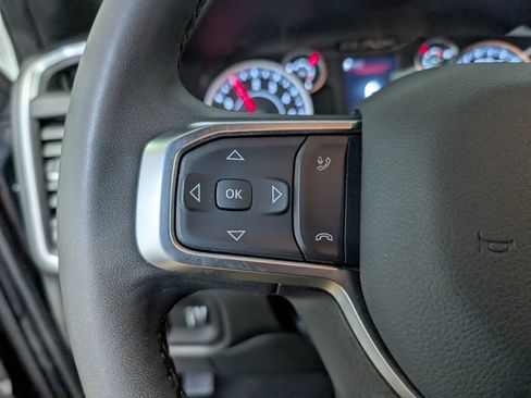 Used 2025 RAM 2500 Big Horn AWD/4WD image 18