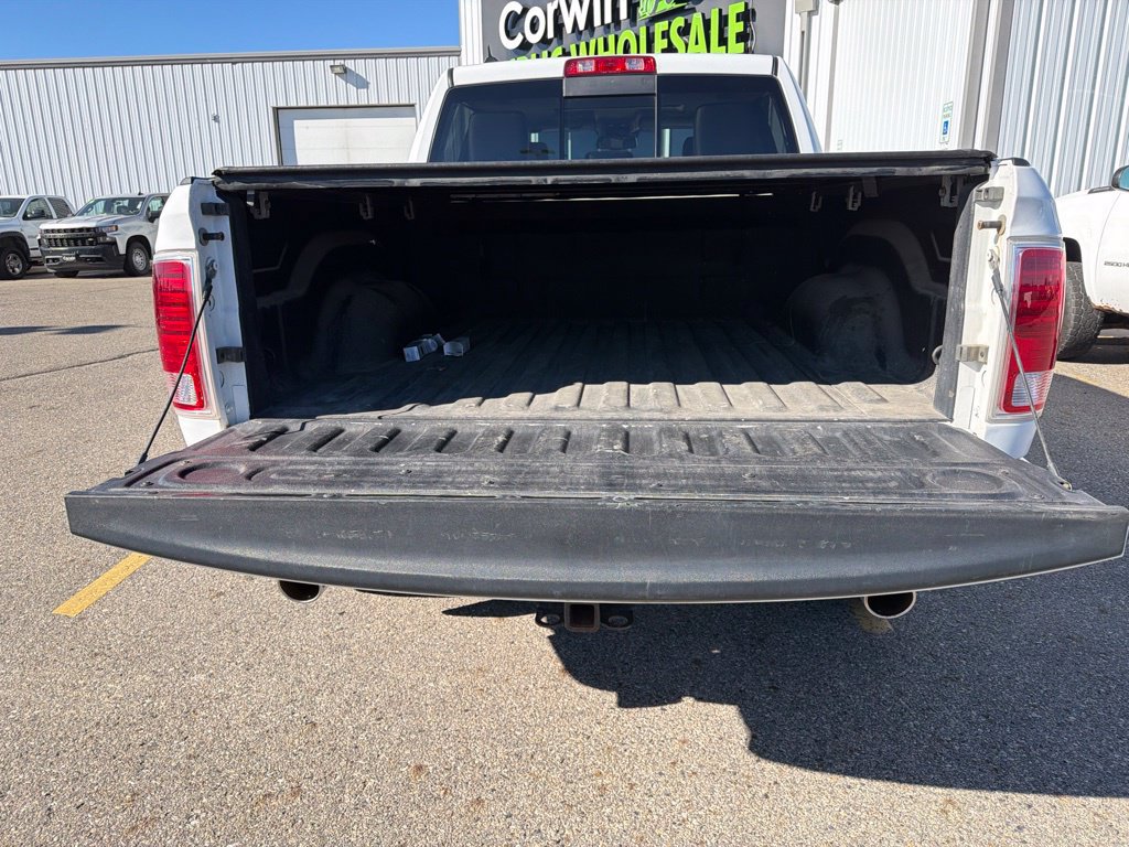 Used 2015 RAM 1500 Laramie w/ Convenience Group AWD/4WD image 30