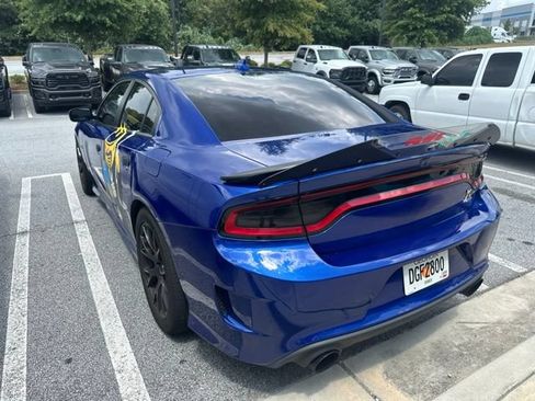 Used 2018 Dodge Charger R/T Scat Pack RWD image 2
