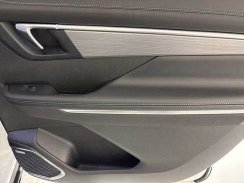 Used 2025 Buick Enclave Preferred image 44