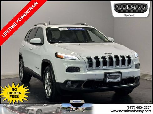 Used 2018 Jeep Cherokee Limited w/ Technology Group AWD/4WD image 1