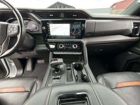 Used 2022 GMC Sierra 1500 AT4 w/ Technology Package image 20