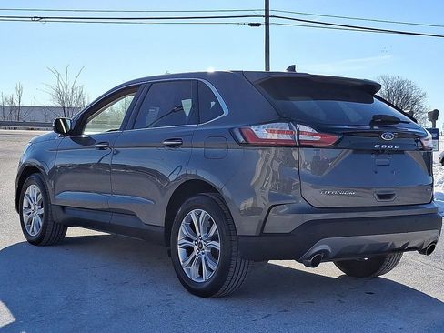 Certified 2024 Ford Edge Titanium image 4