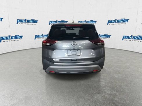 Used 2021 Nissan Rogue SV AWD/4WD image 9