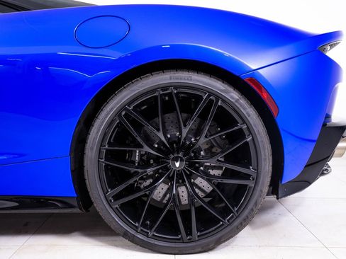 Used 2023 McLaren GT RWD image 14