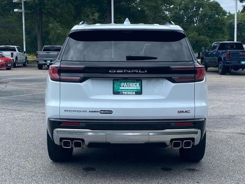 Used 2026 GMC Acadia Denali w/ Super Cruise Package AWD/4WD image 4