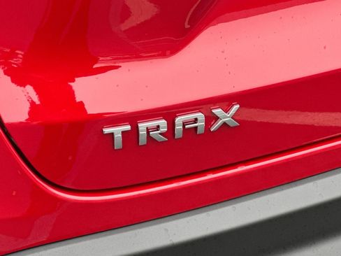 New 2026 Chevrolet Trax LT w/ Driver Confidence Package image 25