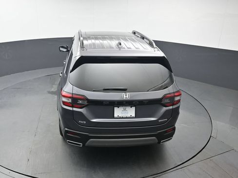 Used 2023 Honda Pilot Touring image 43