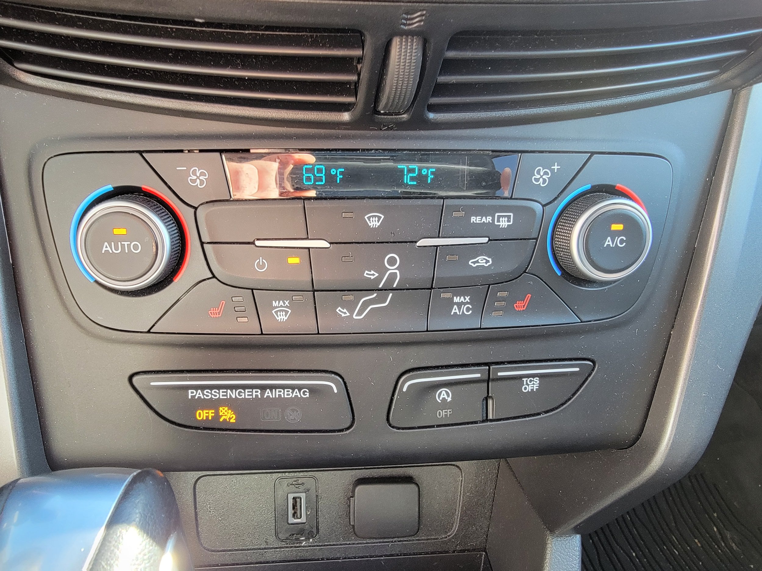 Used 2018 Ford Escape SEL AWD/4WD image 18
