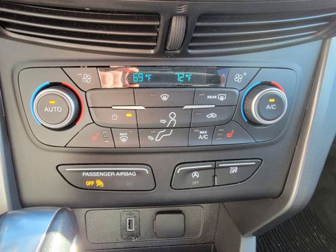 Used 2018 Ford Escape SEL AWD/4WD image 18