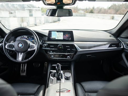Used 2018 BMW 540i w/ M Sport Package image 14