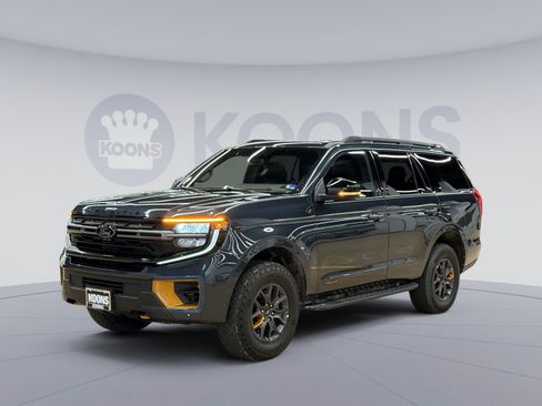 Used 2025 Ford Expedition Tremor AWD/4WD image 1