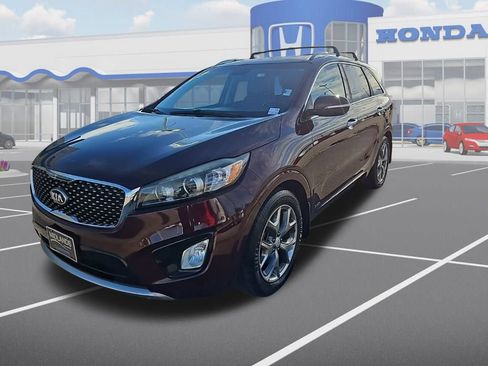 Used 2016 Kia Sorento SX image 3