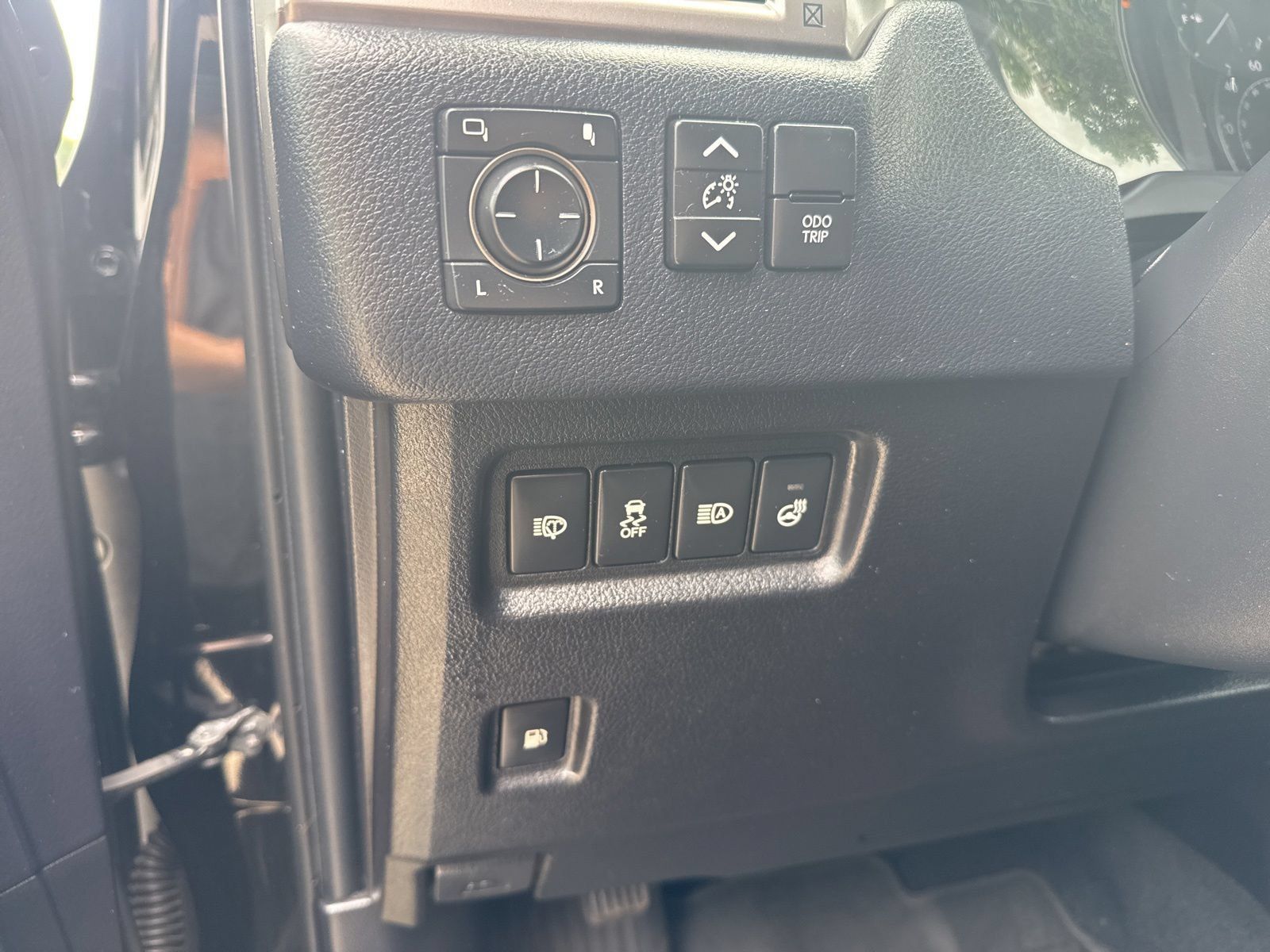 Used 2023 Lexus GX 460 Premium w/ Premium Plus Package AWD/4WD image 23