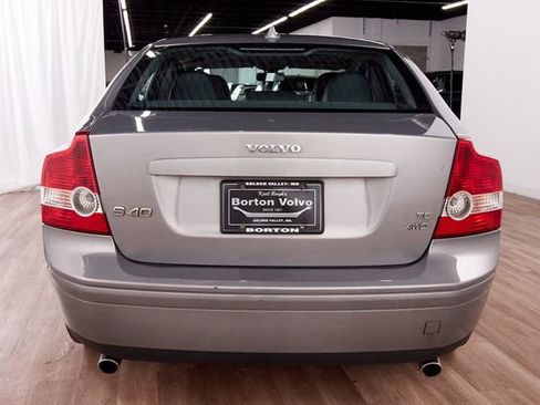 Used 2006 Volvo S40 T5 image 4