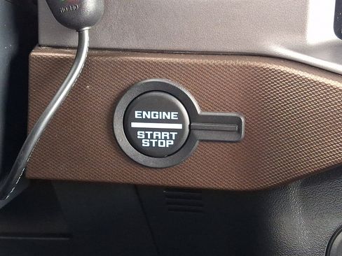 Certified 2022 Ford Bronco Outer Banks w/ Sasquatch Package image 30