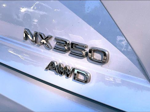 Used 2024 Lexus NX 350 AWD image 9