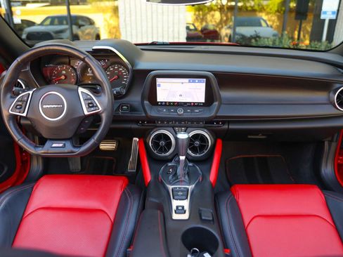 Used 2019 Chevrolet Camaro SS RWD image 35