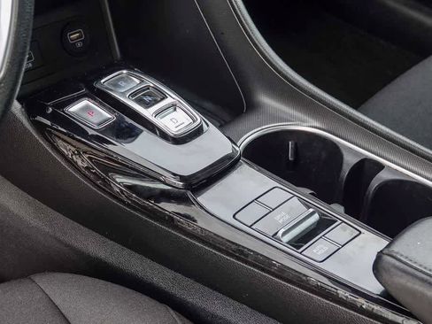 Used 2020 Hyundai Sonata Blue FWD image 16