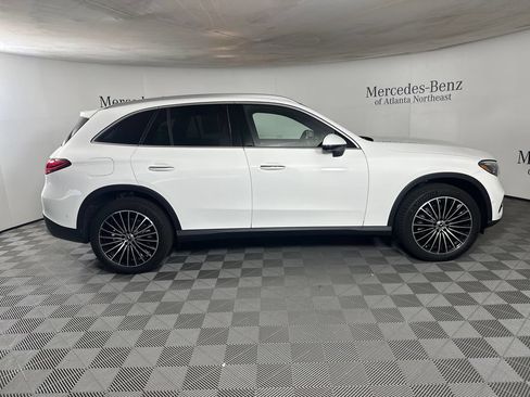 Certified 2026 Mercedes-Benz GLC 300 image 8