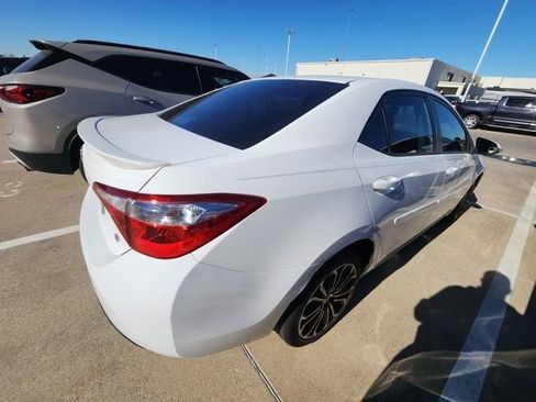 Used 2016 Toyota Corolla S image 4