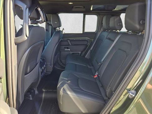 New 2026 Land Rover Defender 110 X-Dynamic SE image 16