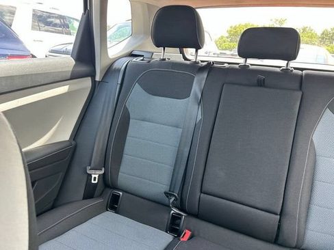 Used 2025 Volkswagen Taos S FWD image 6