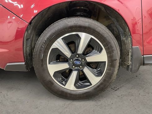 Used 2018 Subaru Forester 2.5i w/ Alloy Wheel Package AWD/4WD image 14