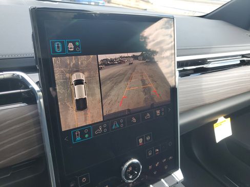 New 2026 GMC Sierra EV Denali image 28