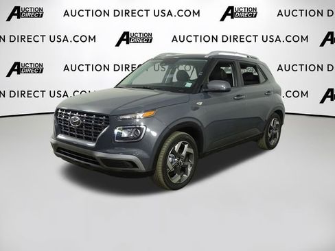 Used 2024 Hyundai Venue SEL image 1