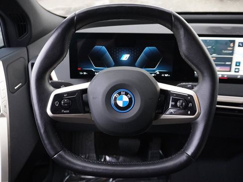 Used 2024 BMW iX xDrive50 w/ Premium Package image 57