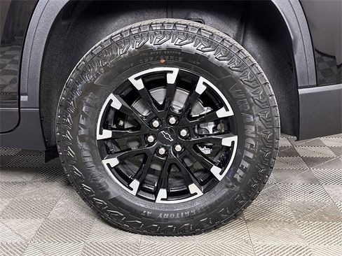 New 2026 Chevrolet Traverse Z71 w/ Driver Confidence Package image 34